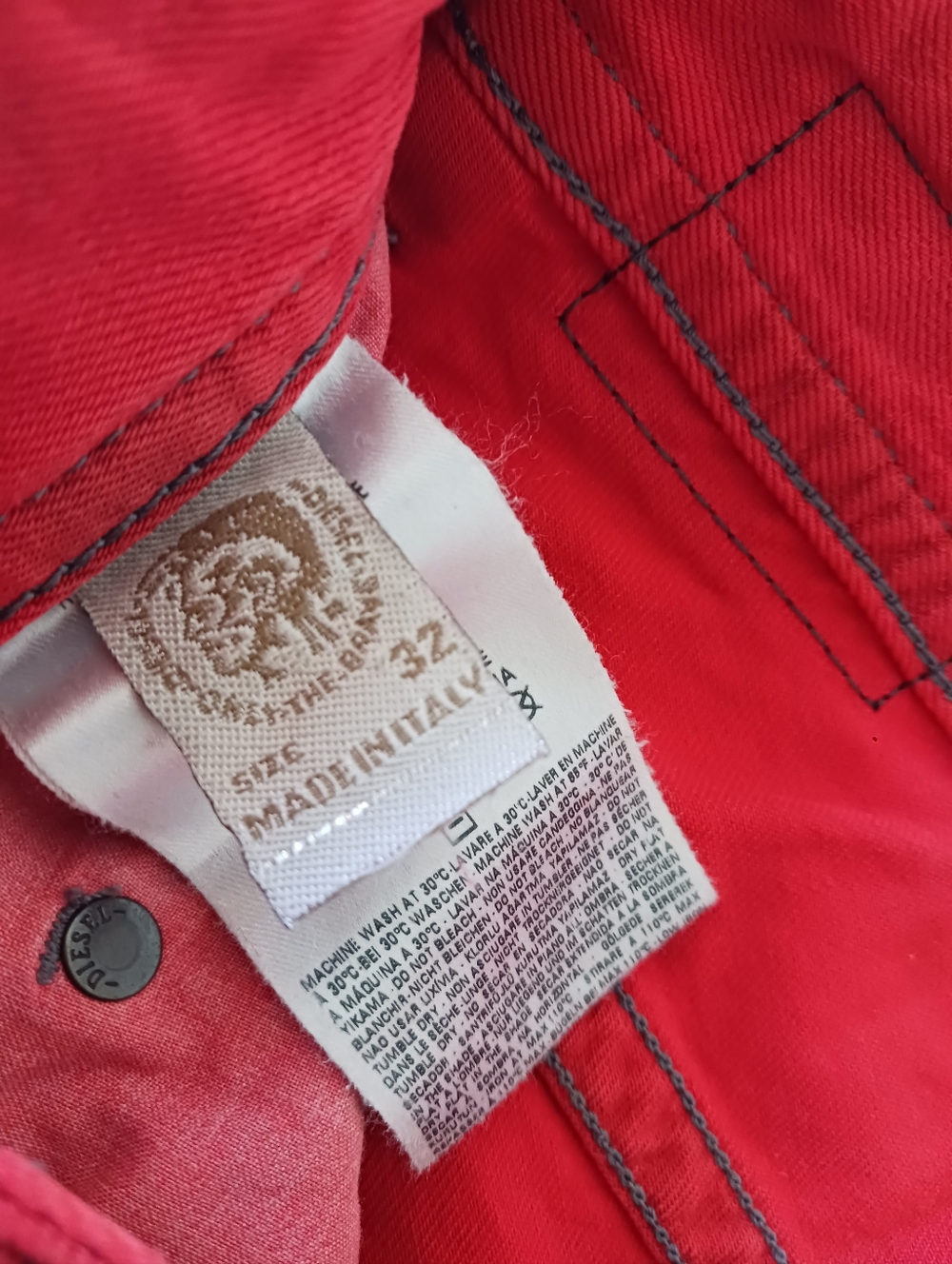 NWT Diesel THAVAR red Jeans Size 32" x 33" - Picture 11 of 13